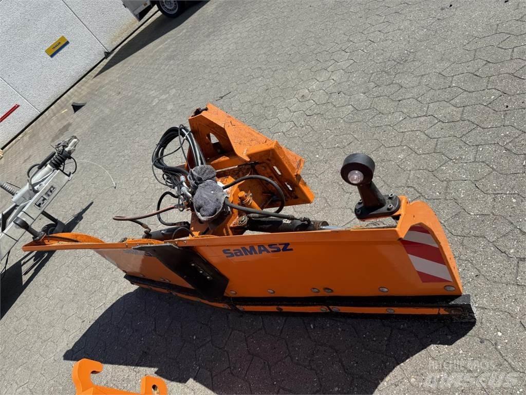 Samasz PSV181 Snow blades and plows