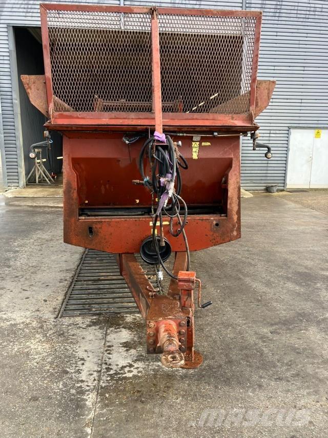 Samson 9 THM Manure spreaders