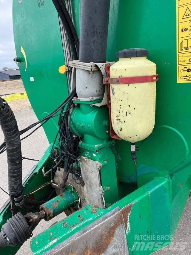 Samson PG 25 Slurry tankers