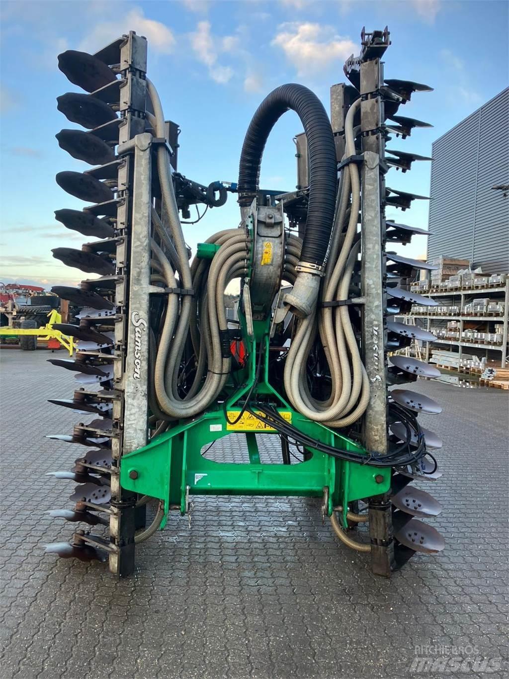 Samson SD II 700 Fertilizer sprayers