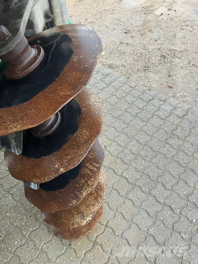 Samson SD II 700 Fertilizer sprayers