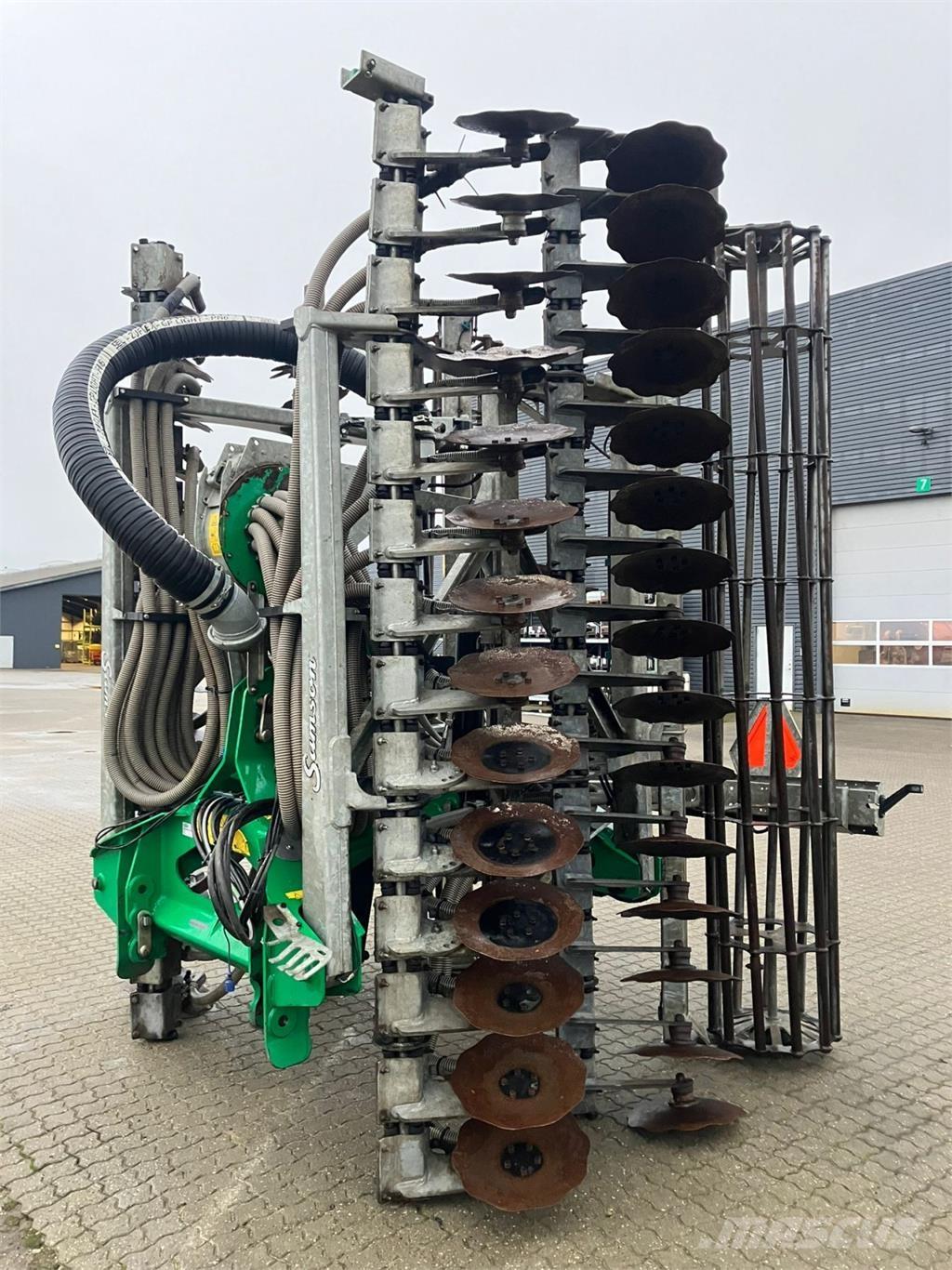 Samson SD II 700 Fertilizer sprayers