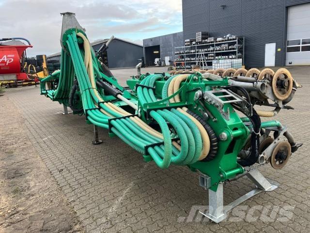Samson TD 12 Fertilizer sprayers