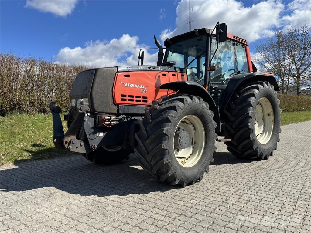 Valtra 8550 Tractors