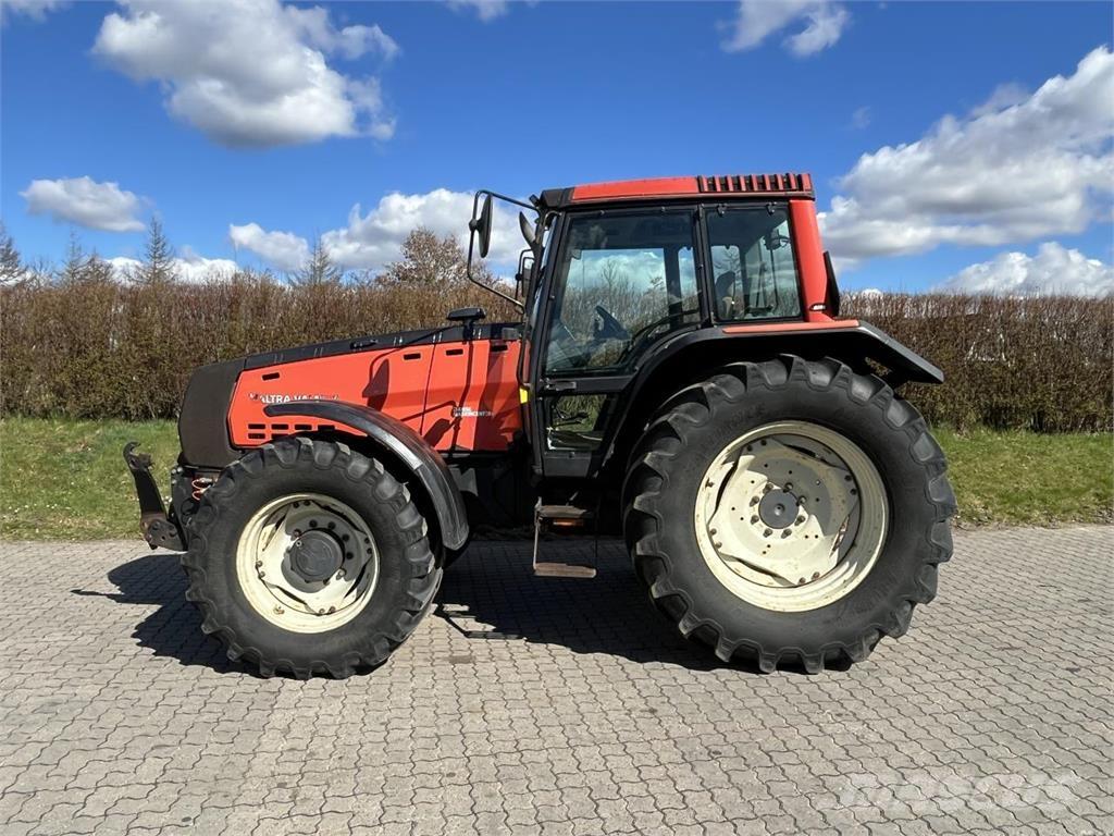 Valtra 8550 Tractors