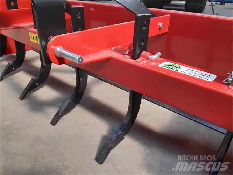 Dk-Tec  Other tractor accessories