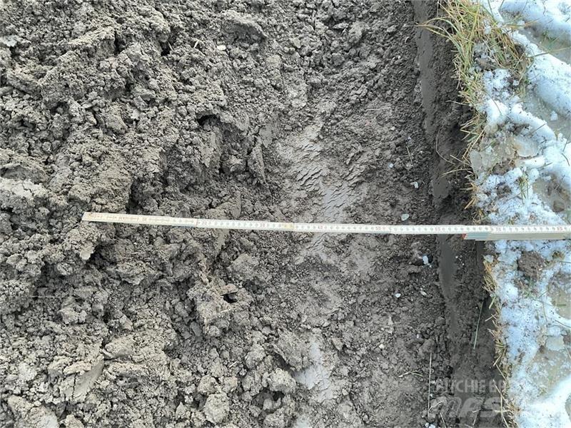  - - - Reversible ploughs