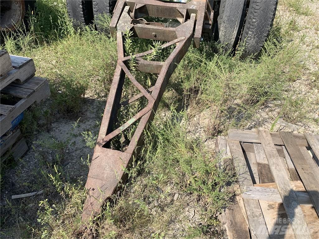  DOLLY Farm machinery