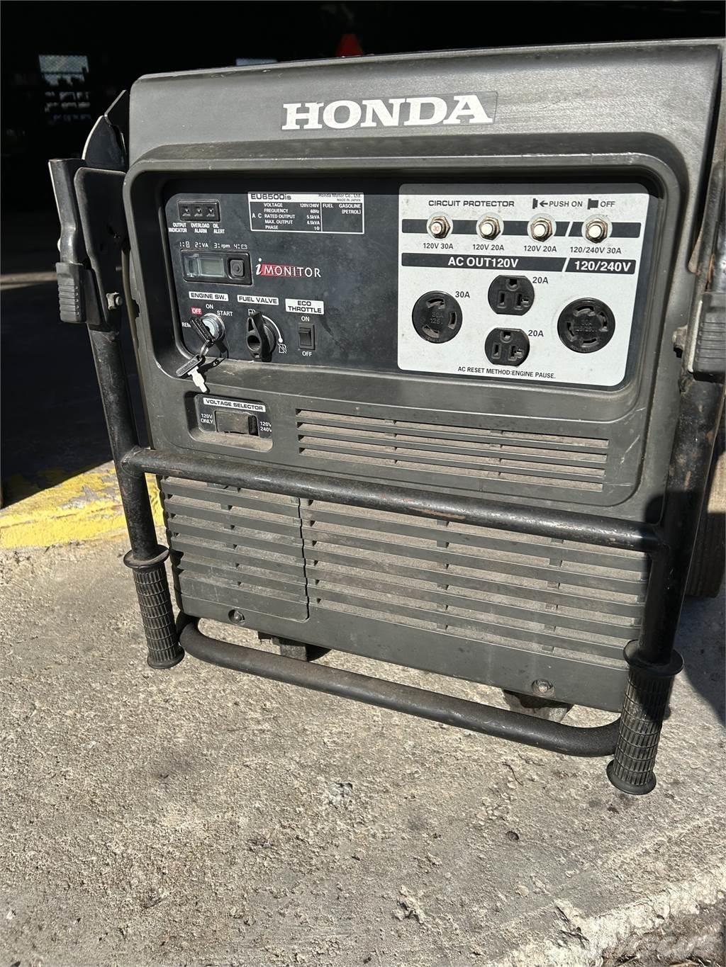 Honda EU6500is Light towers