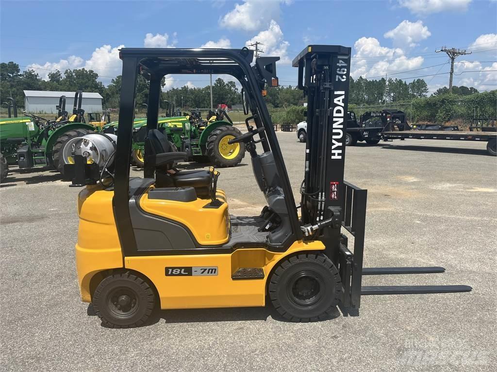 Hyundai 18L-7M Other