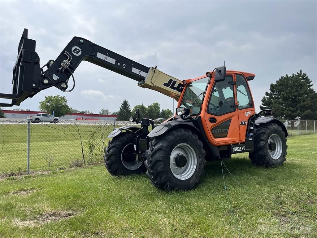 JLG AG823 Telescopic handlers