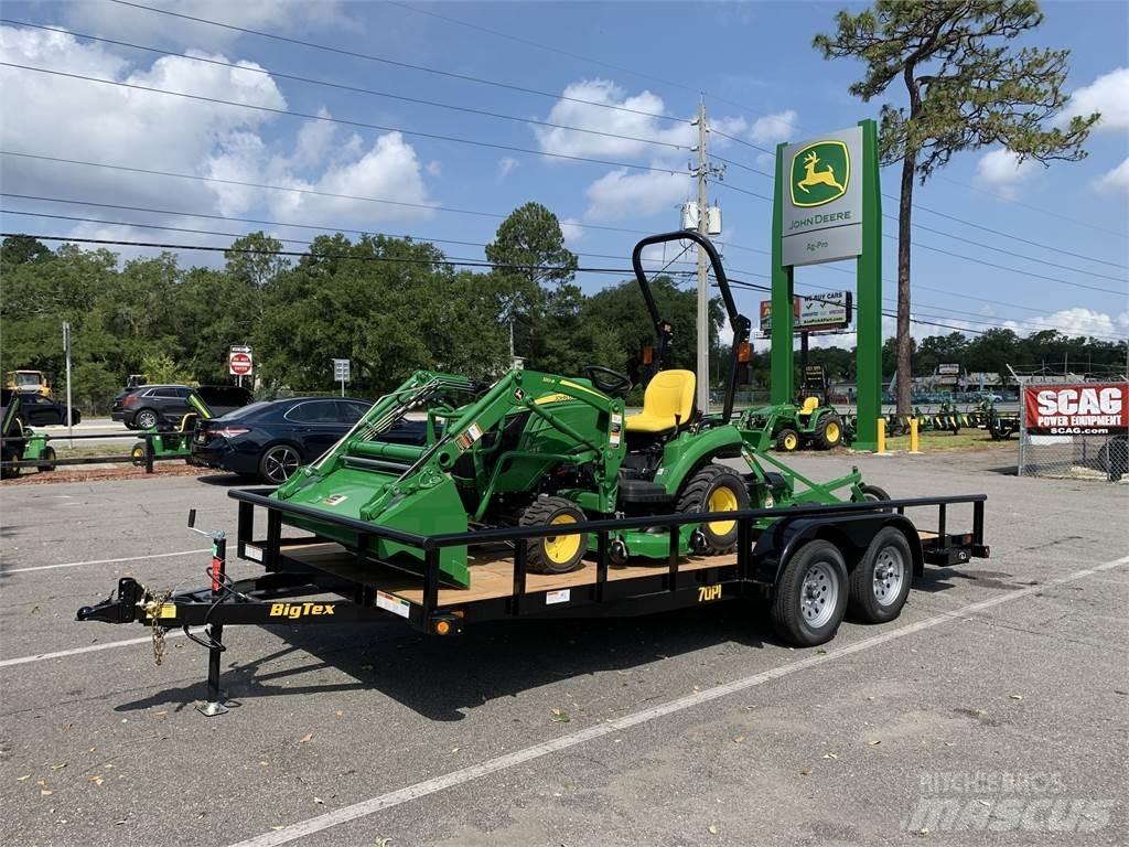 John Deere 1023E Compact tractors