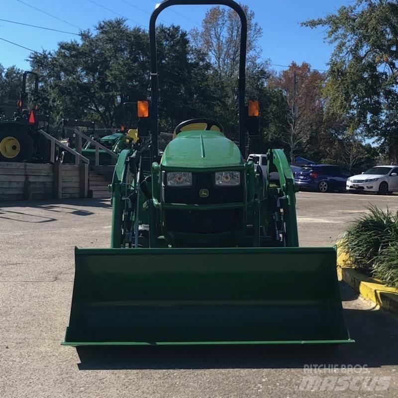 John Deere 1023E Compact tractors