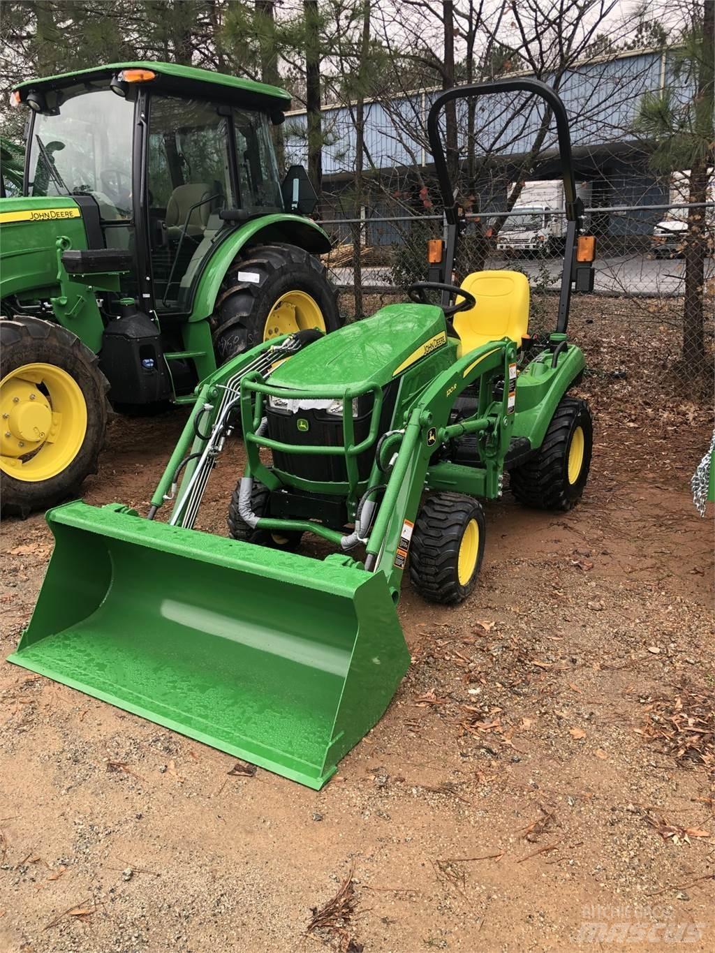 John Deere 1023E Compact tractors