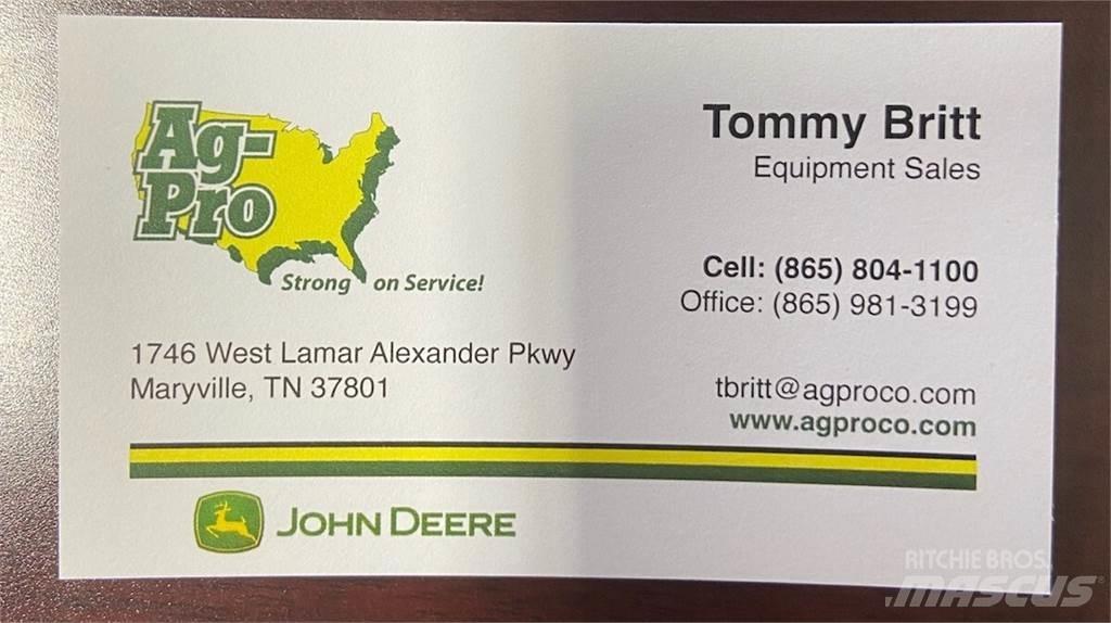 John Deere 1023E Compact tractors