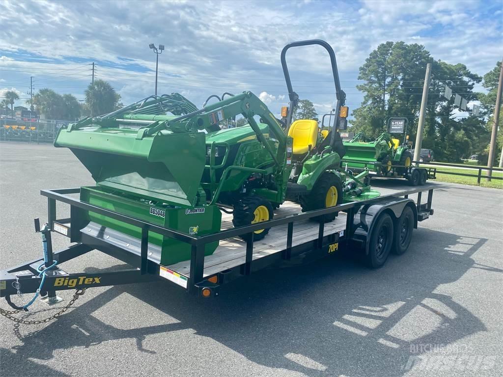 John Deere 1023E Compact tractors