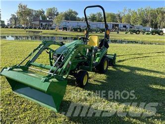 John Deere 1023E Compact tractors