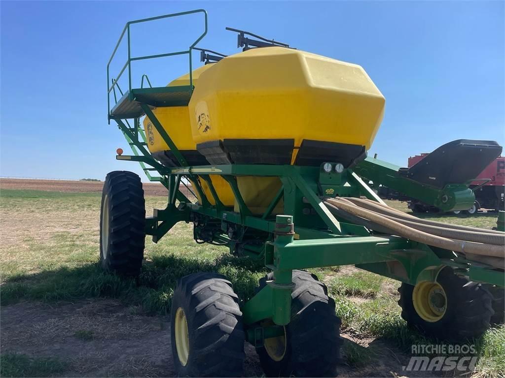 John Deere 1910 Drills