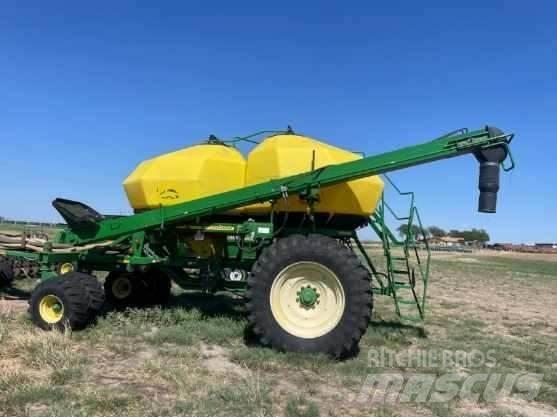 John Deere 1910 Drills