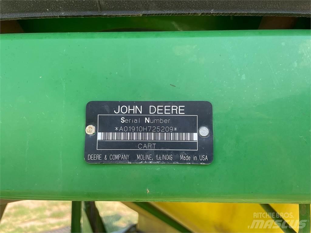John Deere 1910 Drills