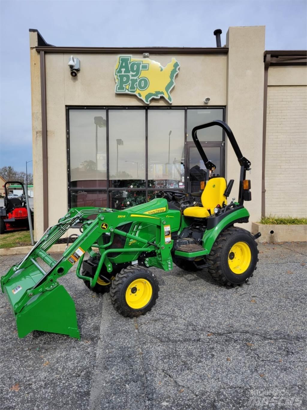 John Deere 2025R Compact tractors