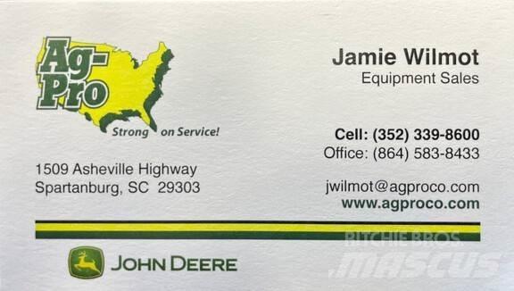 John Deere 3043D Tractors
