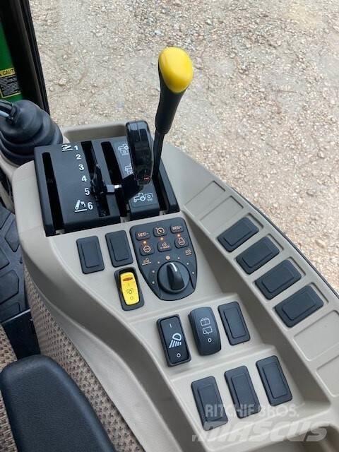 John Deere 3046R Tractors