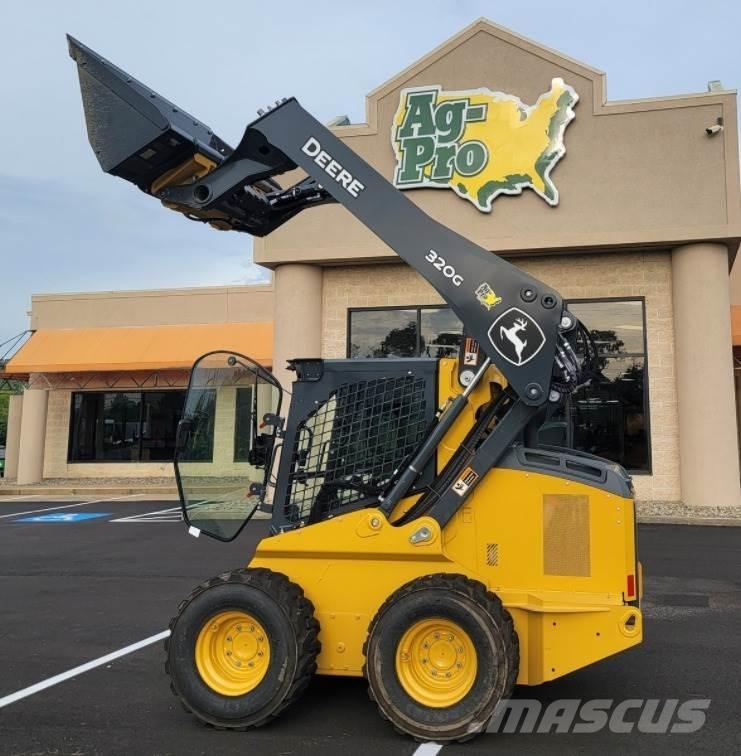 John Deere 320G Skid steer loaders