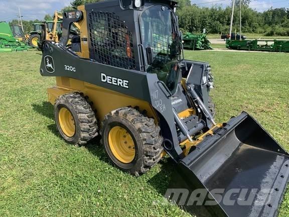 John Deere 320G Skid steer loaders