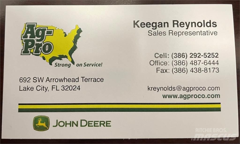 John Deere 5105M Tractors