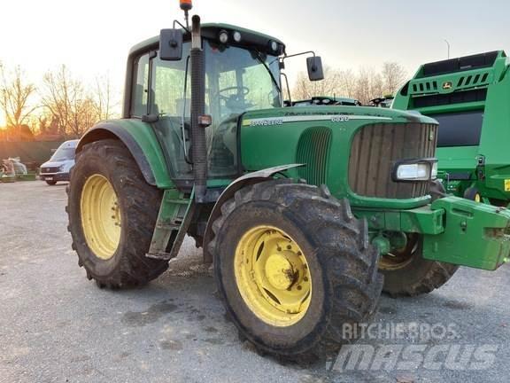 John Deere 6820 Tractors