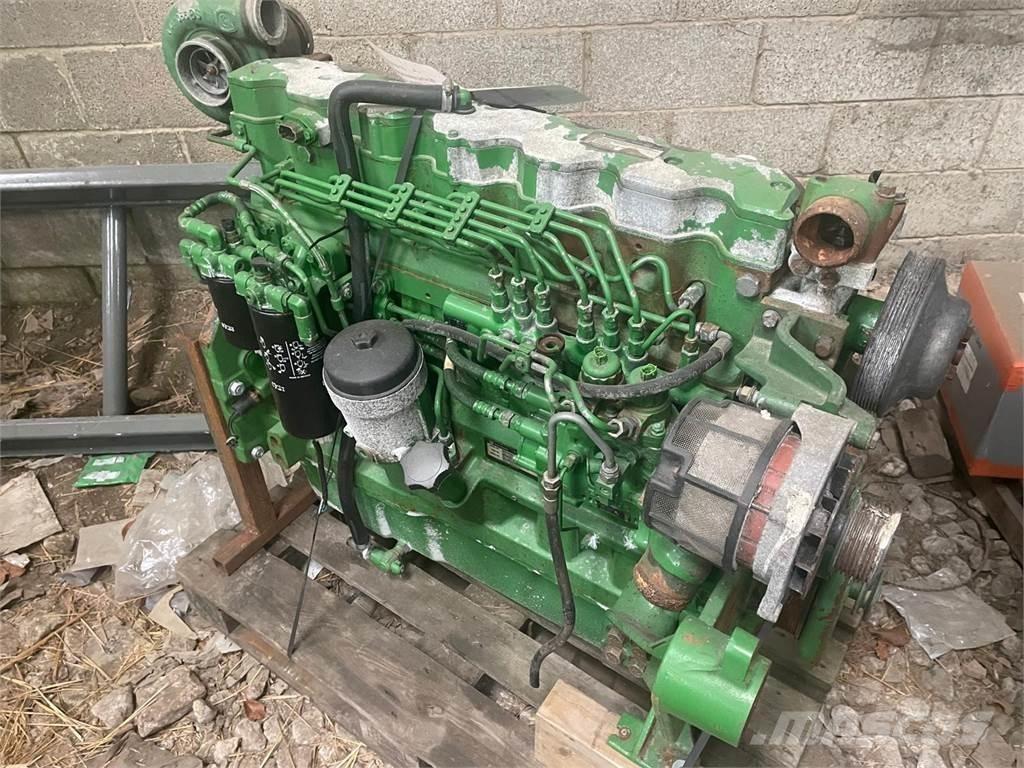 John Deere 8.1L Engines