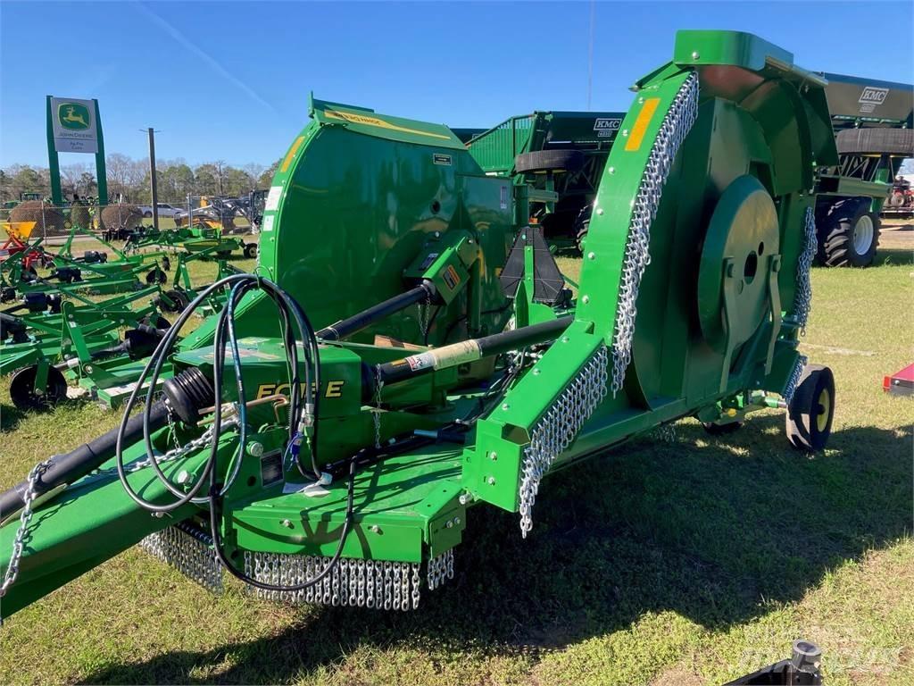 John Deere FC15E Bale shredders, cutters and unrollers