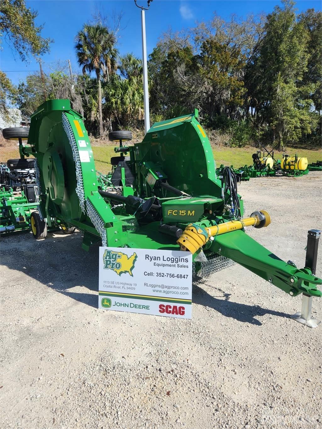 John Deere FC15M Bale shredders, cutters and unrollers