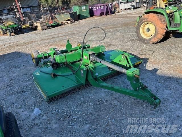 John Deere RC8M Bale shredders, cutters and unrollers