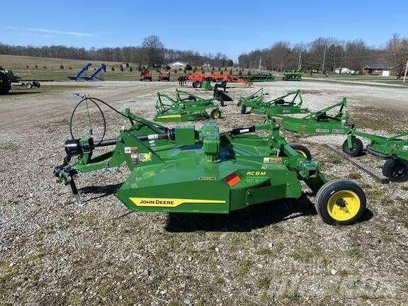 John Deere RC8M Bale shredders, cutters and unrollers
