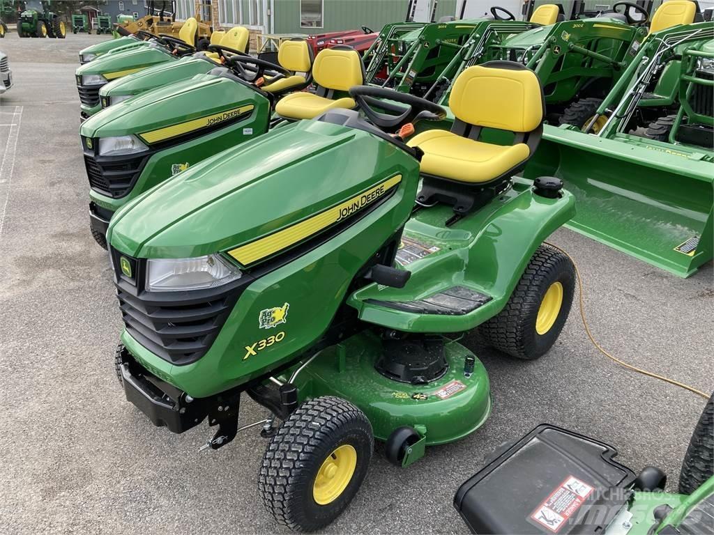 John Deere X330 Compact tractors