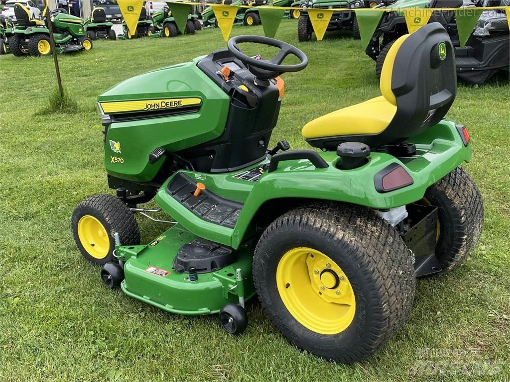 John Deere x570 Compact tractors