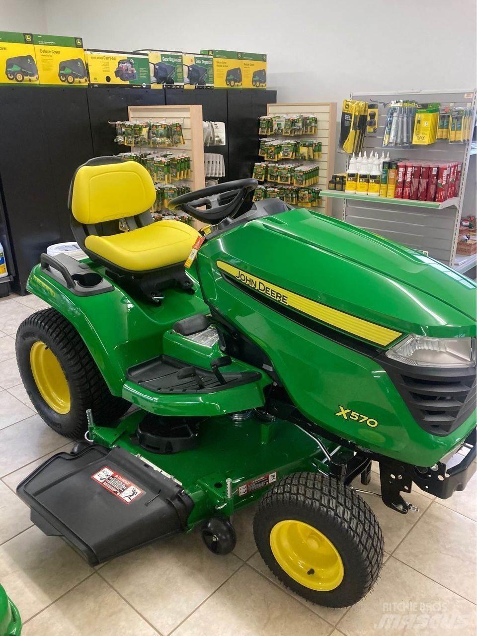 John Deere X570 Compact tractors