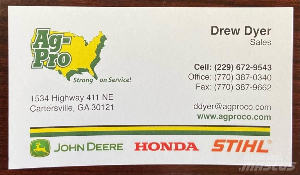 John Deere X570 Compact tractors