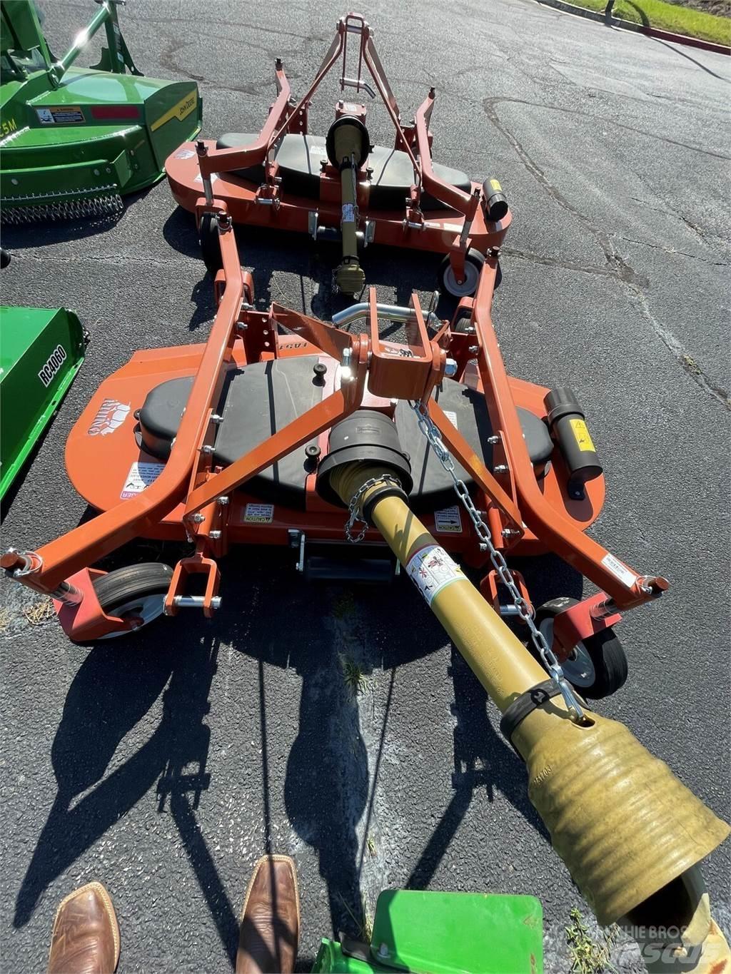 Rhino FA513 Riding mowers