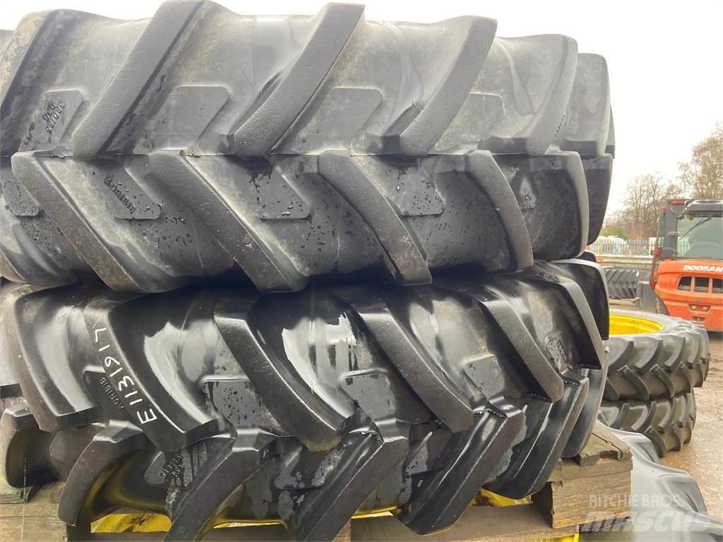  Row Crop Wheels Tyres, wheels and rims