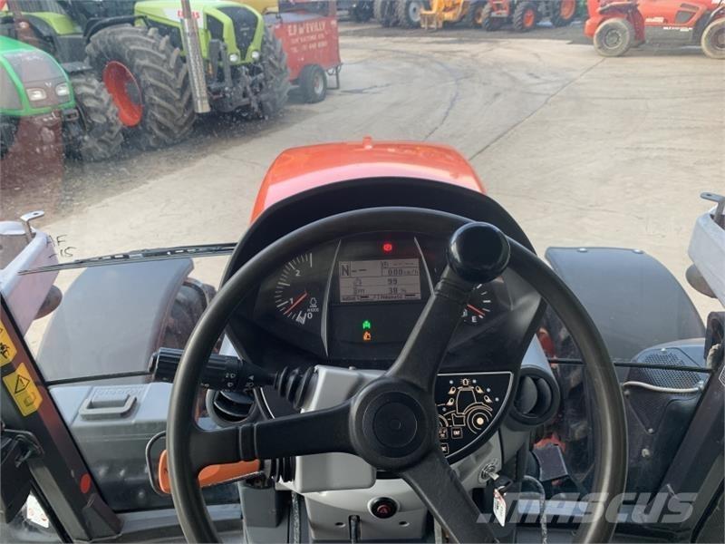 Kubota M7131 Tractors