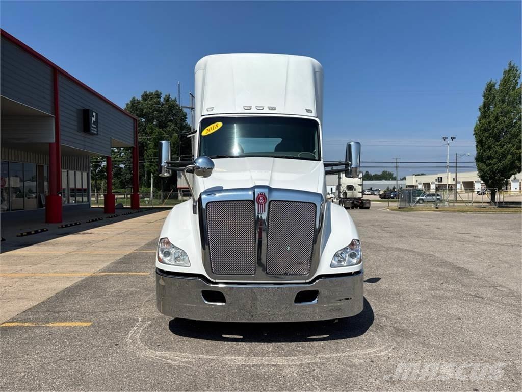 Kenworth T680 Prime Movers