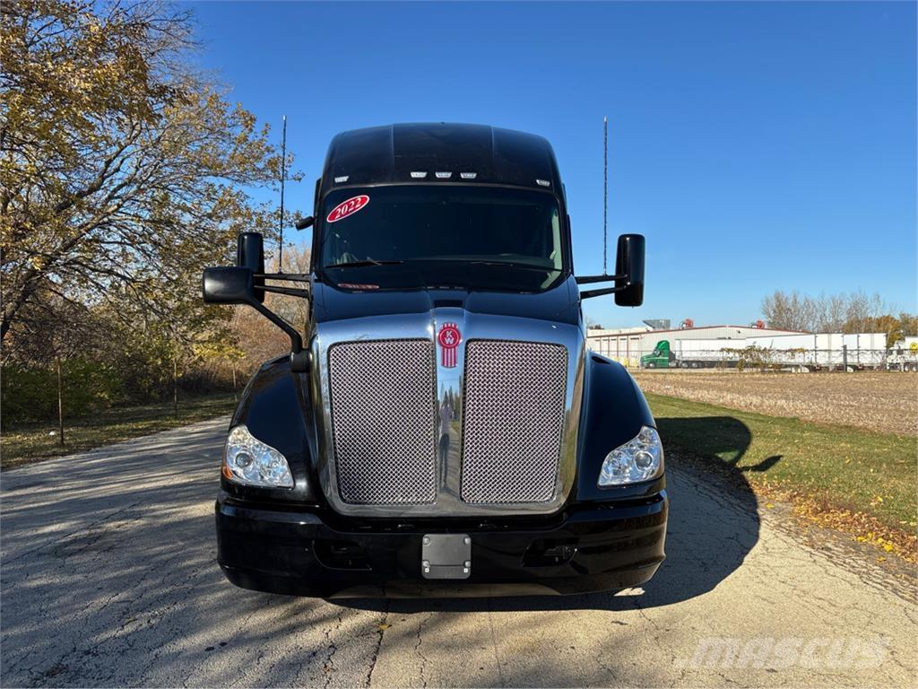 Kenworth T680 Prime Movers