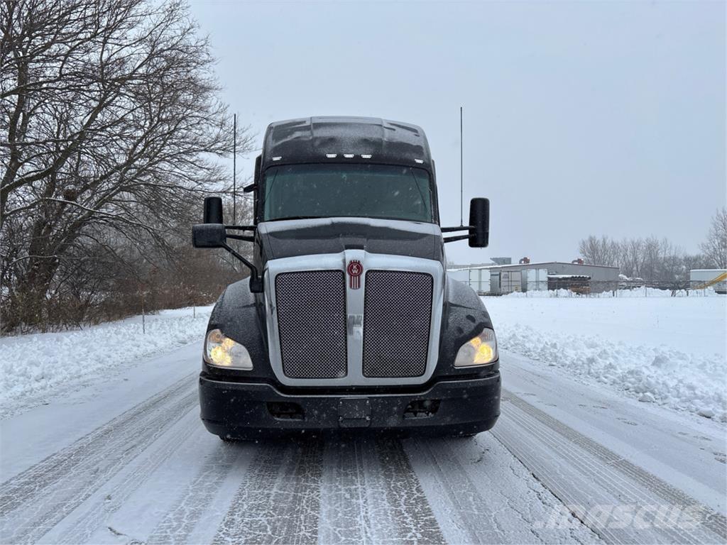 Kenworth T680 Prime Movers