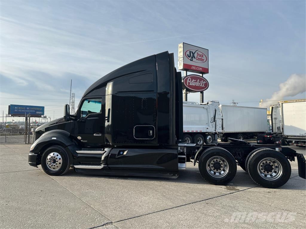 Kenworth T680 Prime Movers