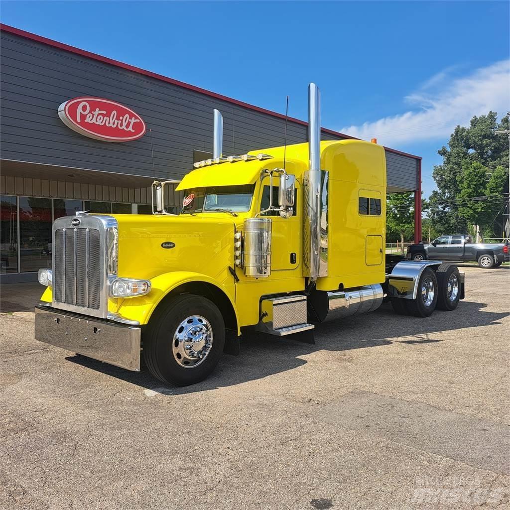 Peterbilt 389 Prime Movers