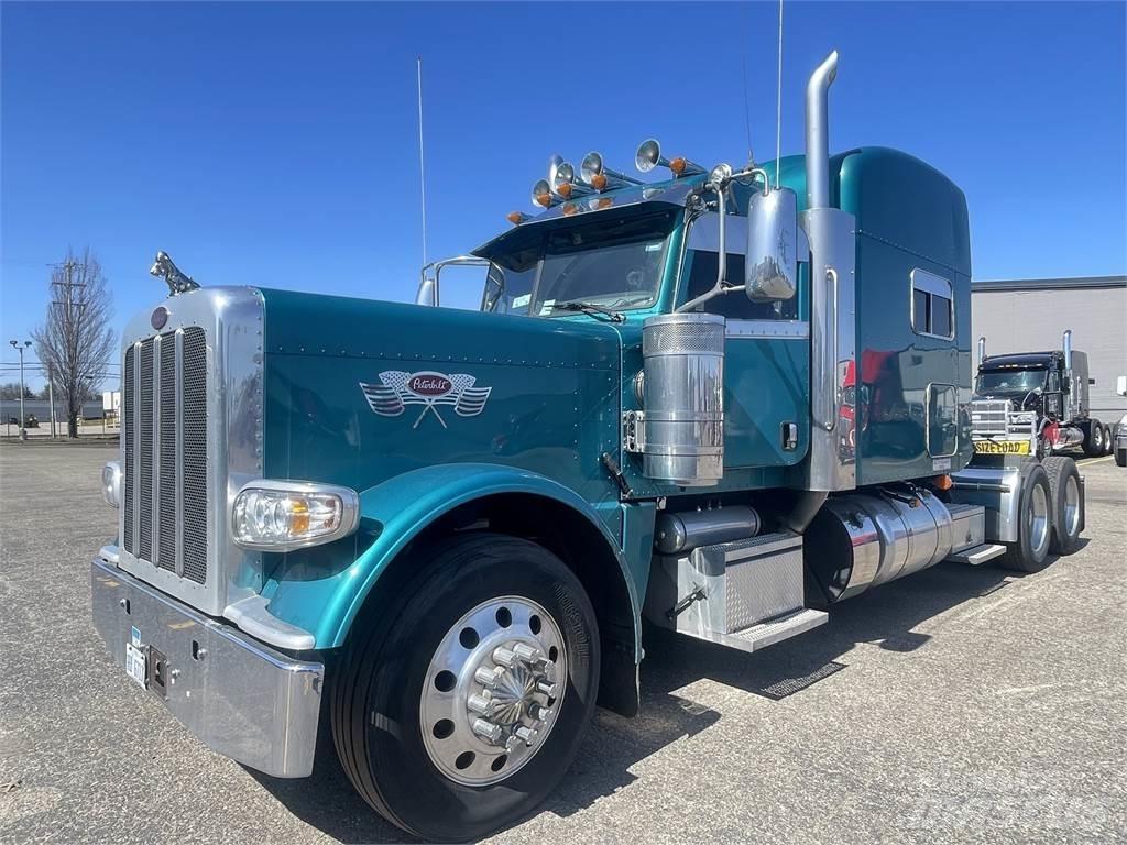 Peterbilt 389 Prime Movers