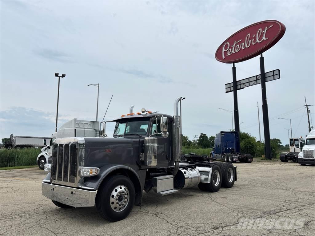 Peterbilt 389 Other trucks